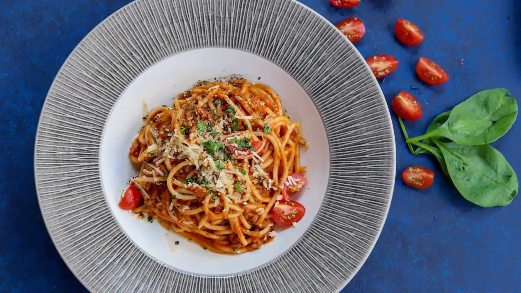 Spaghetti auf dem Teller